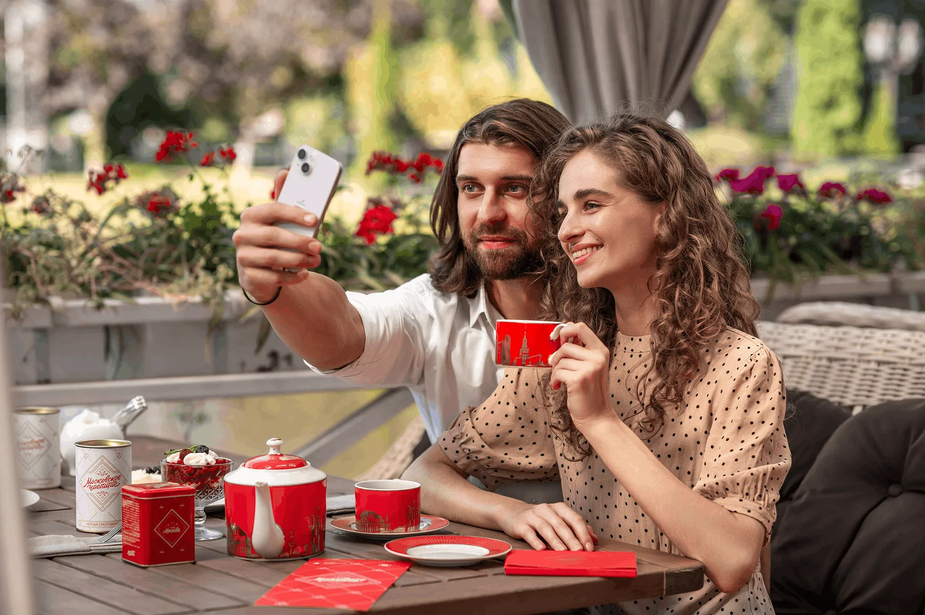 Tea ceremony in Moscow