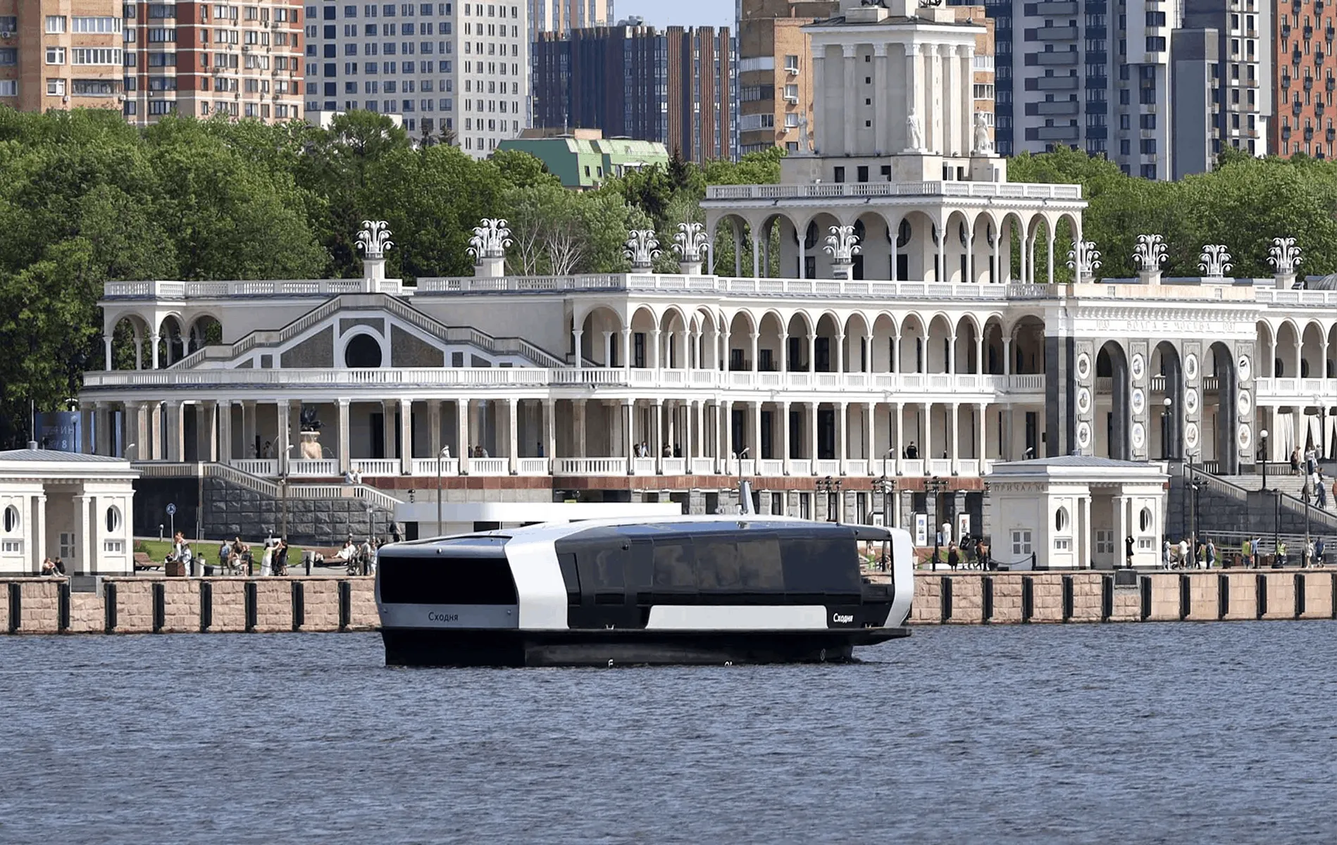 Moscow Electric River Boat